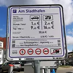 Charmantes, Helles City-apartment - Nahe Hafen, Schloss & Altstadt Appartamento *