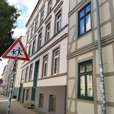 Charmantes, Helles City-apartment - Nahe Hafen, Schloss & Altstadt Appartamento *